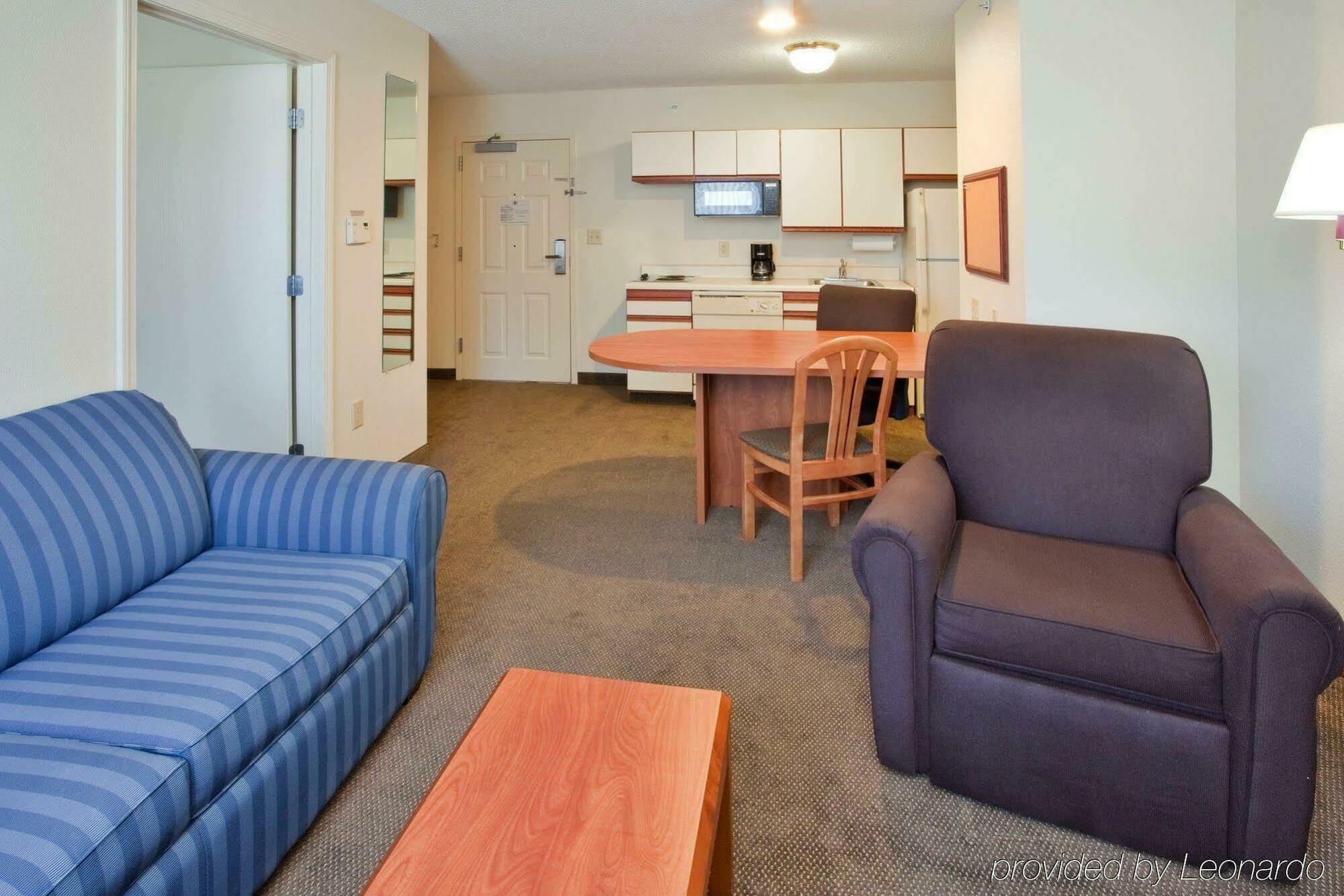 Candlewood Suites Newport News-Yorktown By Ihg Номер фото