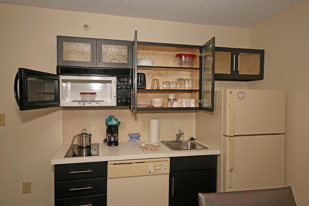 Candlewood Suites Newport News-Yorktown By Ihg Номер фото